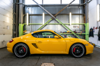 Комплексный детейлинг кузова и салона Porsche Cayman 3.4i (Фото 5)