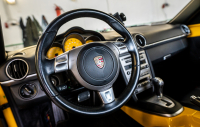Комплексный детейлинг кузова и салона Porsche Cayman 3.4i (Фото 8)