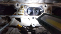 Снятие впускного коллектора, чистка клапанов и форсунок от нагара VW Tiguan 2.0 TFSI 170 л.с. (Фото 3)