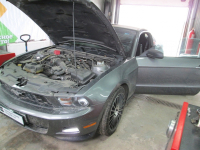 Чип-тюнинг Ford Mustang 3.7 303hp AT 2010 года (фото 1)